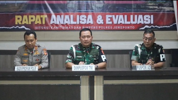 tim-dari-mabes-tni-dan-polri-turun-tangan-mengusut-peristiwa-penyerangan-di-polres-jeneponto-sulawesi-selatan-sulsel-yang-dila_169