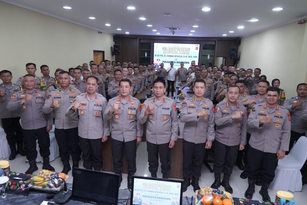 7A52AC80-F41E-4240-B00E-A5BDECBE73A4