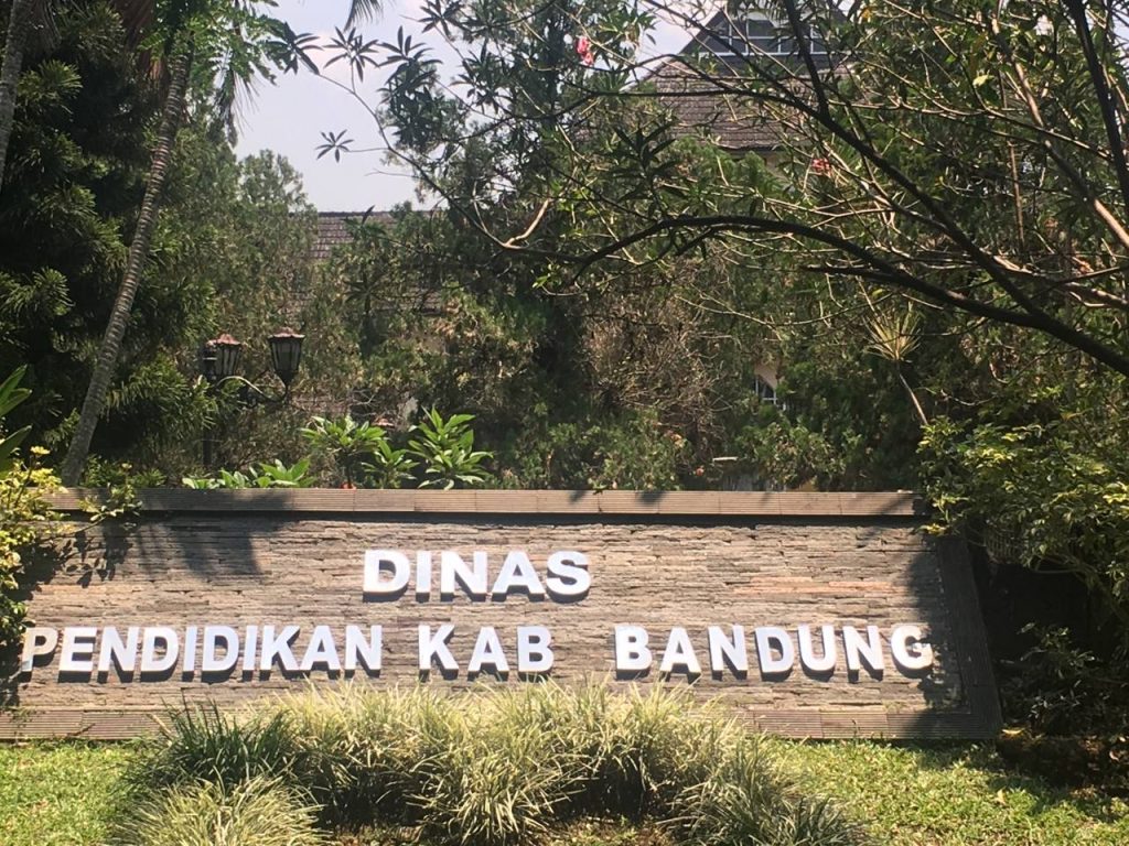 852A1A63-D828-4F92-91FC-7F8A06482FDD