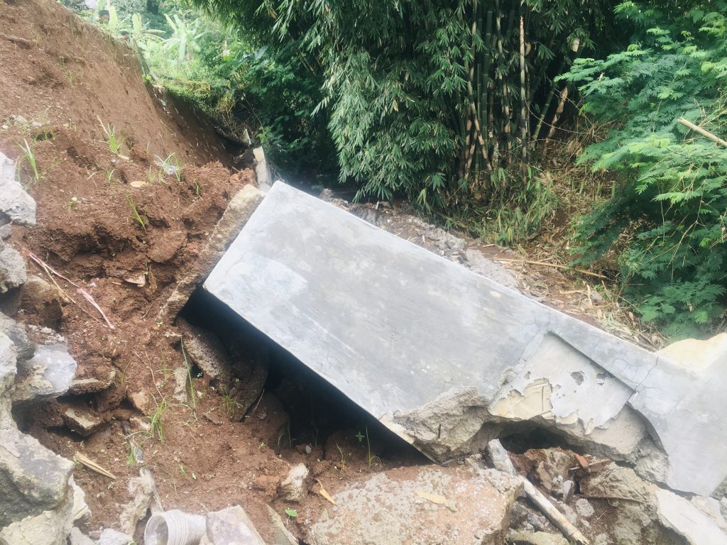 8880E02D-9177-4688-85A1-905F97E2EA06